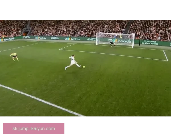 吉鲁成法国队历史进球纪录保持者